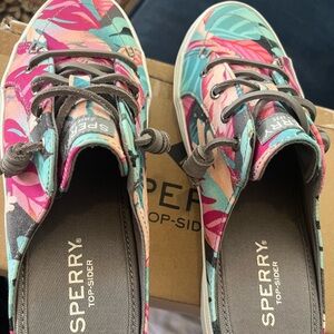 Sperry Women's Floral Canvas Sneakers - Pink and Blue